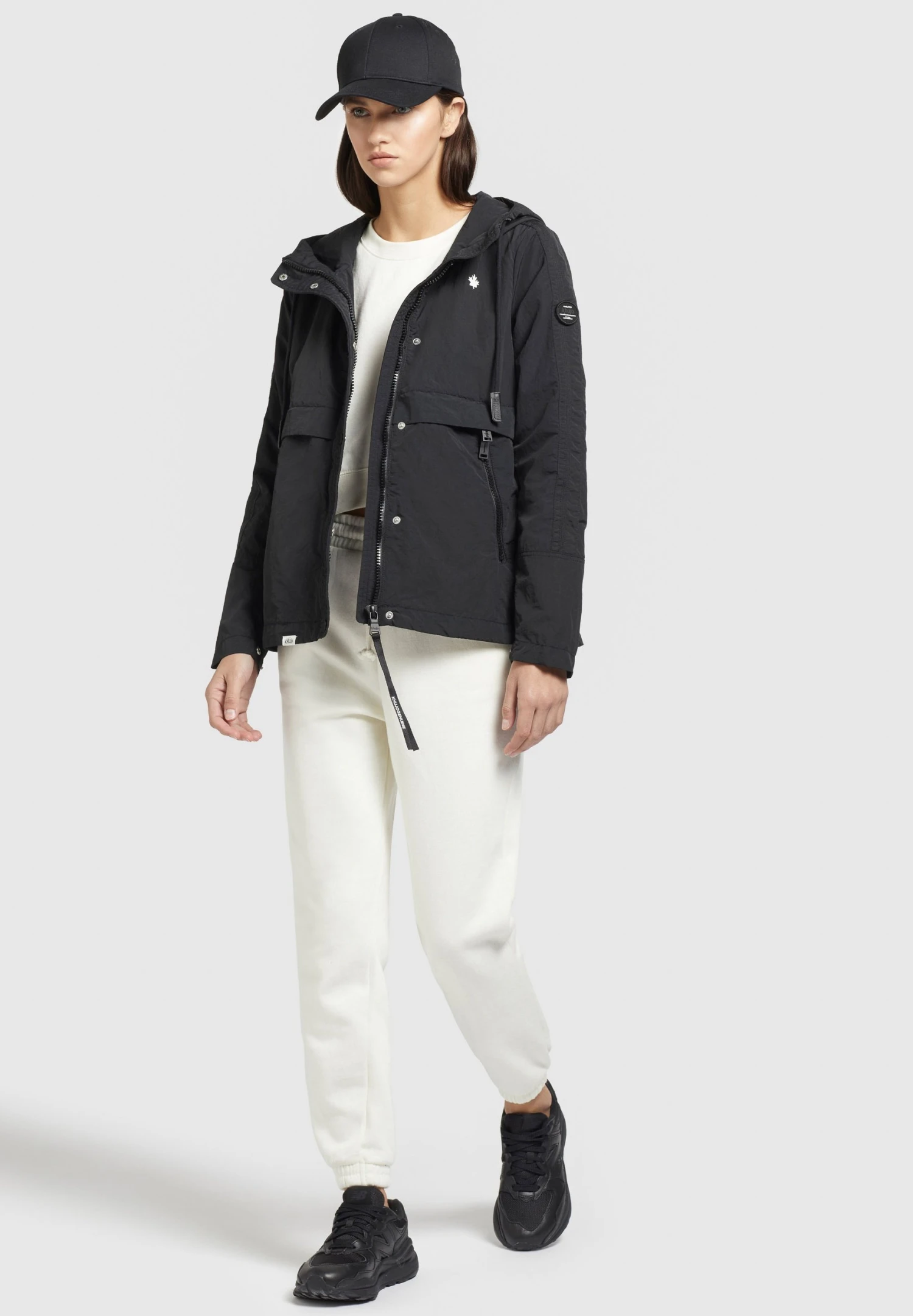 Khujo Zahira3 - Chaqueta Fina - Schwarz 4 Khujo Zahira3 - Chaqueta Fina - Schwarz - Imagen 2