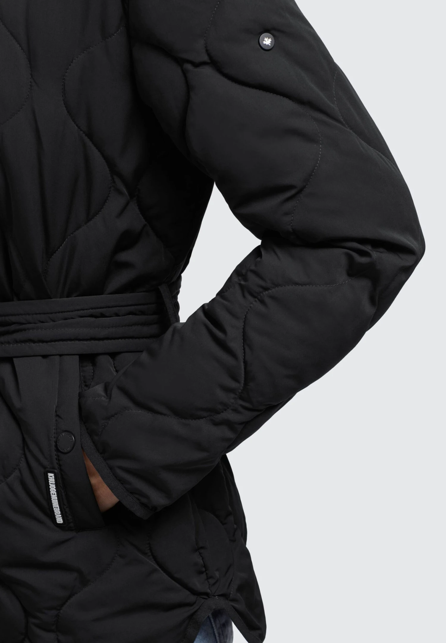 Khujo Yuna - Chaqueta De Entretiempo - Schwarz 9 Khujo Yuna - Chaqueta De Entretiempo - Schwarz - Imagen 7