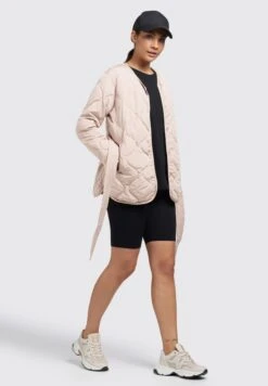 Khujo Yuna - Chaqueta De Entretiempo - War Pin 14 Khujo Yuna - Chaqueta De Entretiempo - War Pin -Tienda Ropa Moderna 0b6776acf2bd4d4e9340d2d6b0b12f82