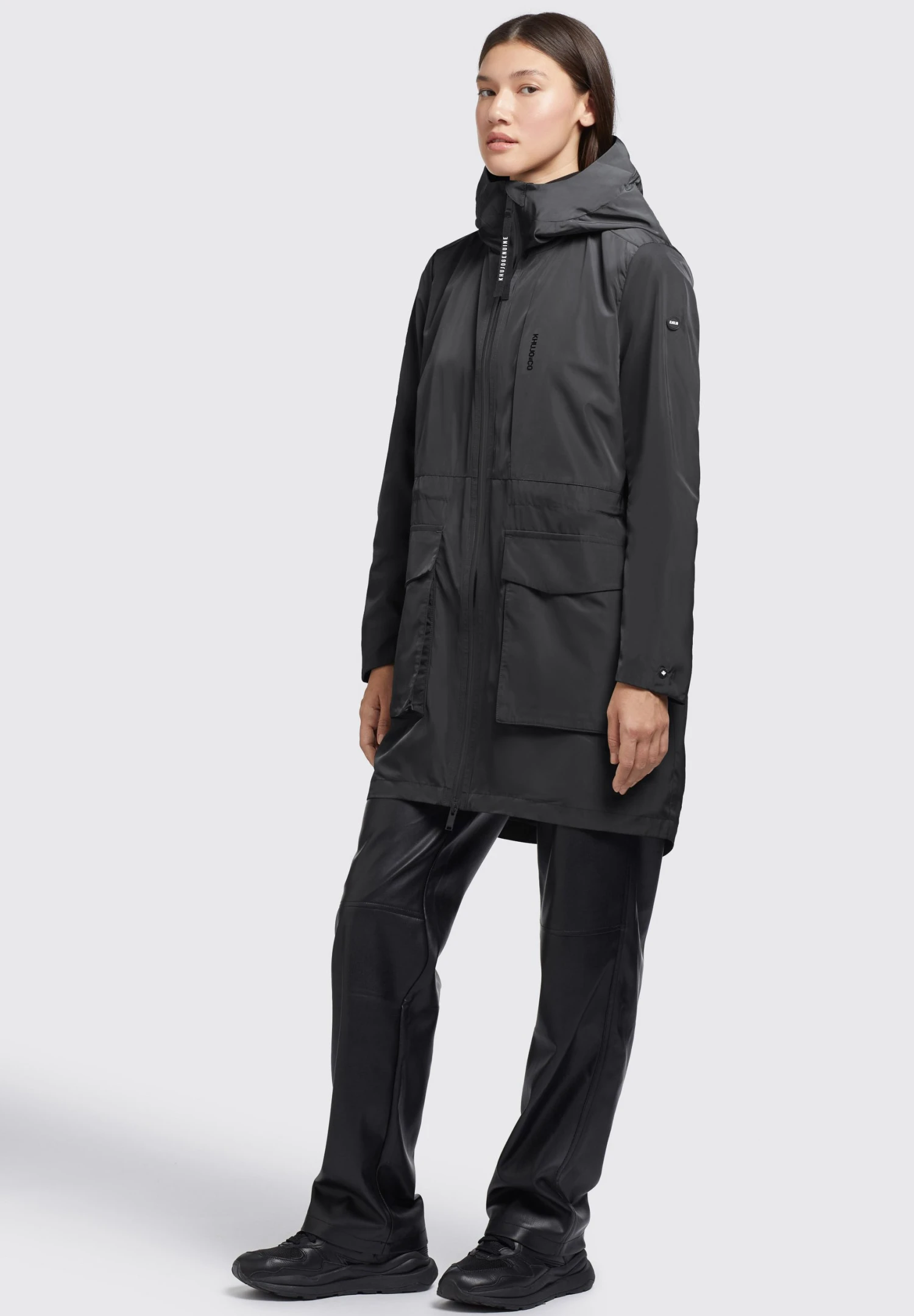 Khujo Mantel Ging - Abrigo Corto - Schwarz 9 Khujo Mantel Ging - Abrigo Corto - Schwarz - Imagen 7