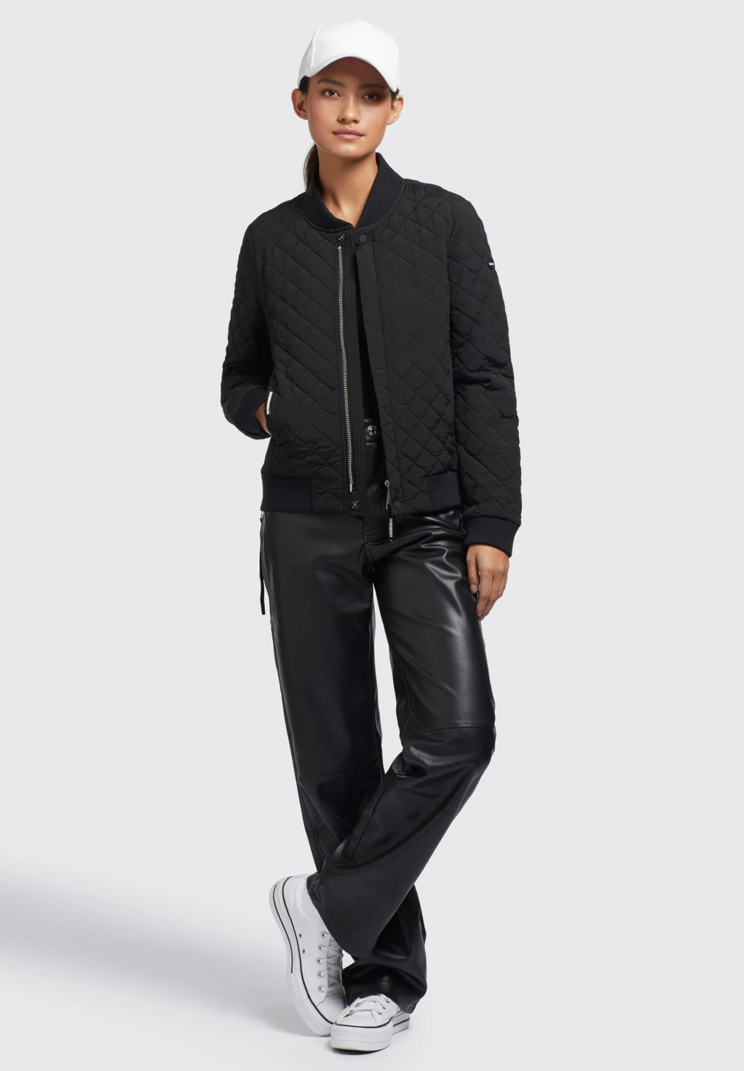 Khujo Monza - Chaqueta De Entretiempo - Schwarz 4 Khujo Monza - Chaqueta De Entretiempo - Schwarz - Imagen 2