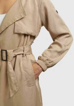 Khujo Garda - Gabardina - Beige 15 Khujo Garda - Gabardina - Beige -Tienda Ropa Moderna 743d1e2c2b4a41639d85f370101e00e1