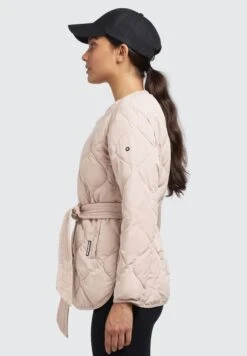 Khujo Yuna - Chaqueta De Entretiempo - War Pin 13 Khujo Yuna - Chaqueta De Entretiempo - War Pin -Tienda Ropa Moderna a08d5f7af9bd42c89f115250d13e4d66