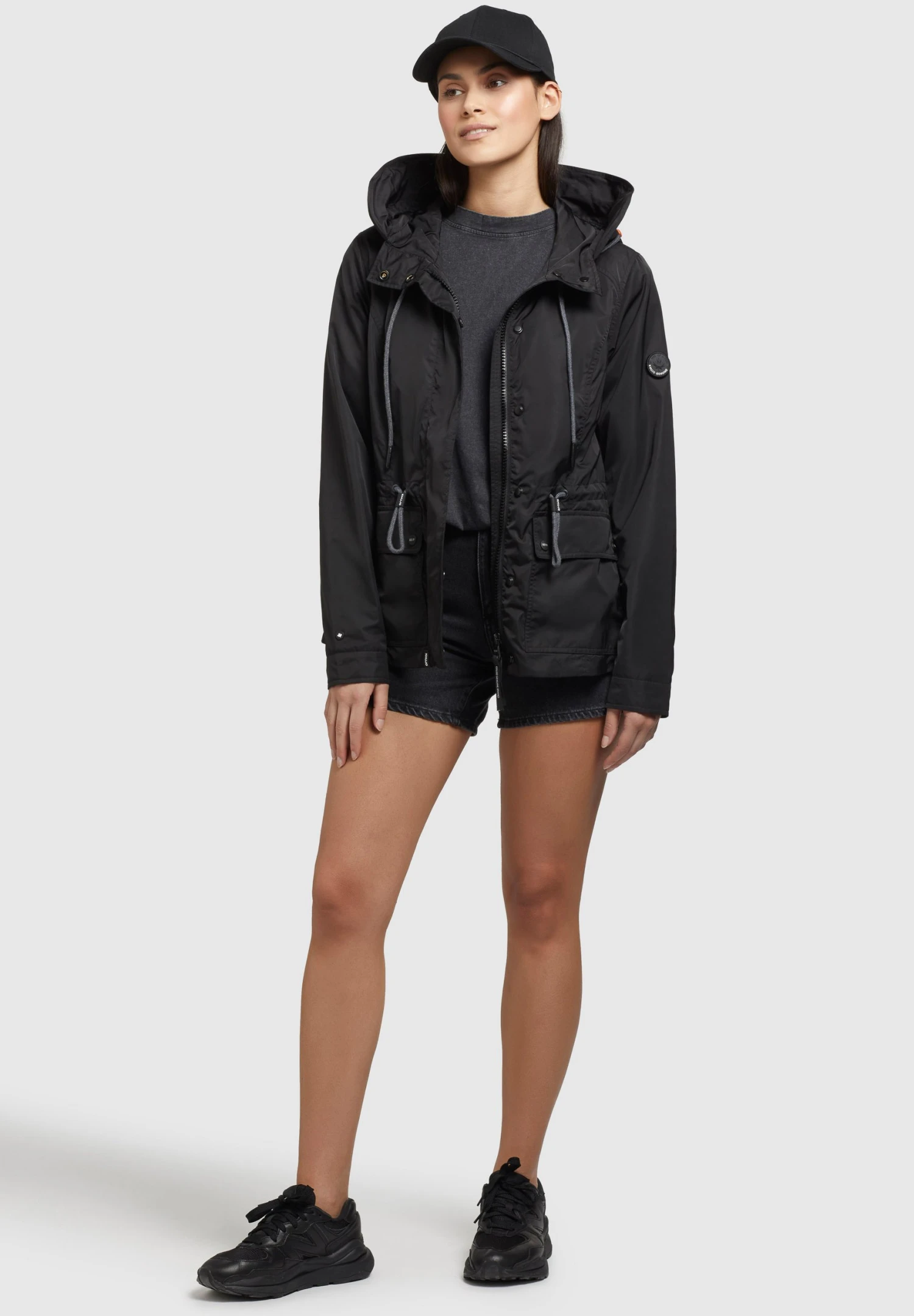 Khujo Debby - Chaqueta Fina - Schwarz 4 Khujo Debby - Chaqueta Fina - Schwarz - Imagen 2