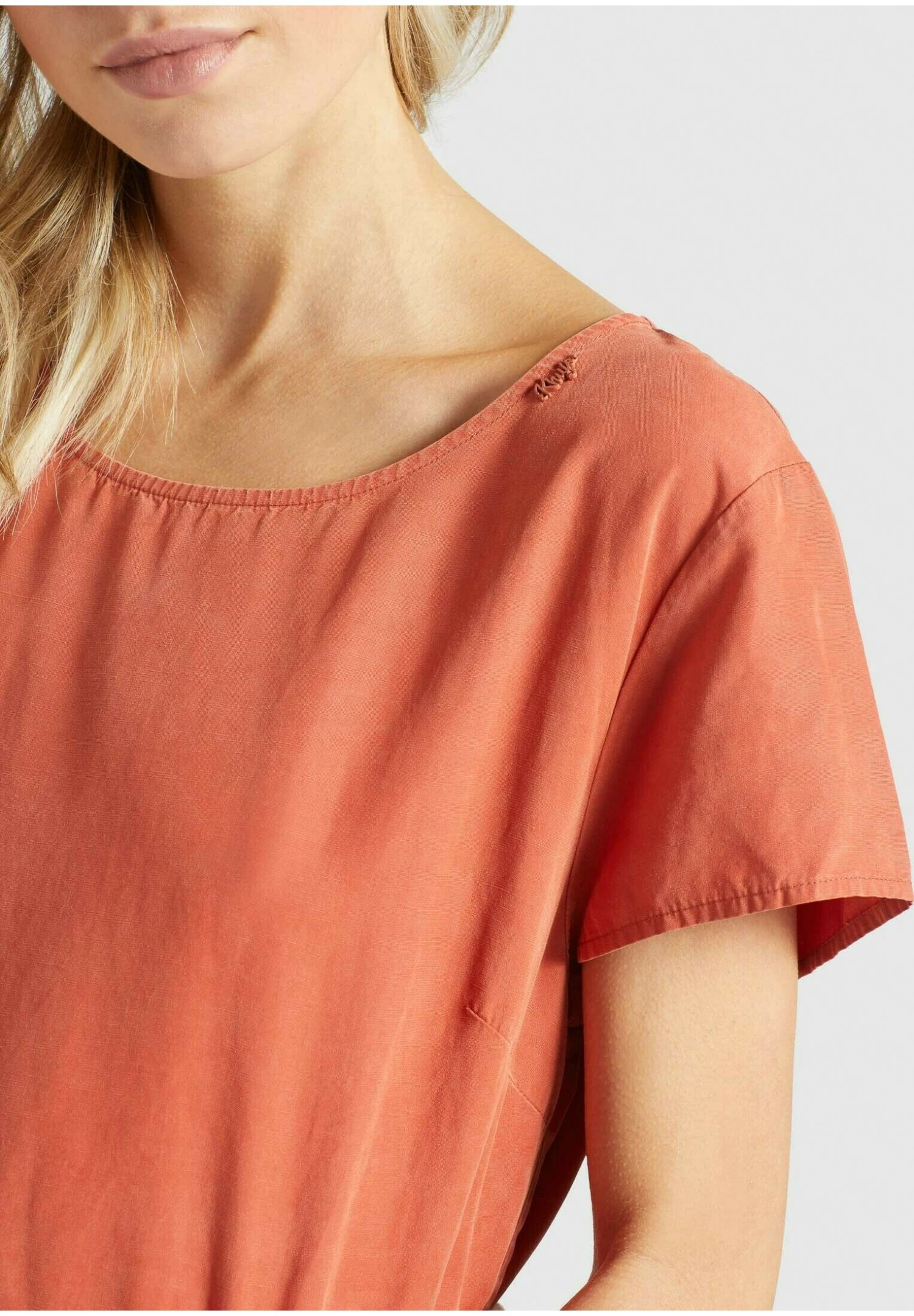 Khujo Asba - Vestido Informal - Terrakotta 9 Khujo Asba - Vestido Informal - Terrakotta - Imagen 7