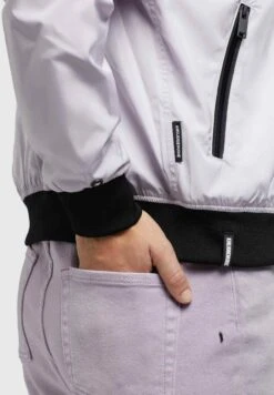 Khujo Stence2 - Chaquetas Bomber - Flieder Hell 16 Khujo Stence2 - Chaquetas Bomber - Flieder Hell -Tienda Ropa Moderna ba4b05dfc83e4485abfe2b1745019041