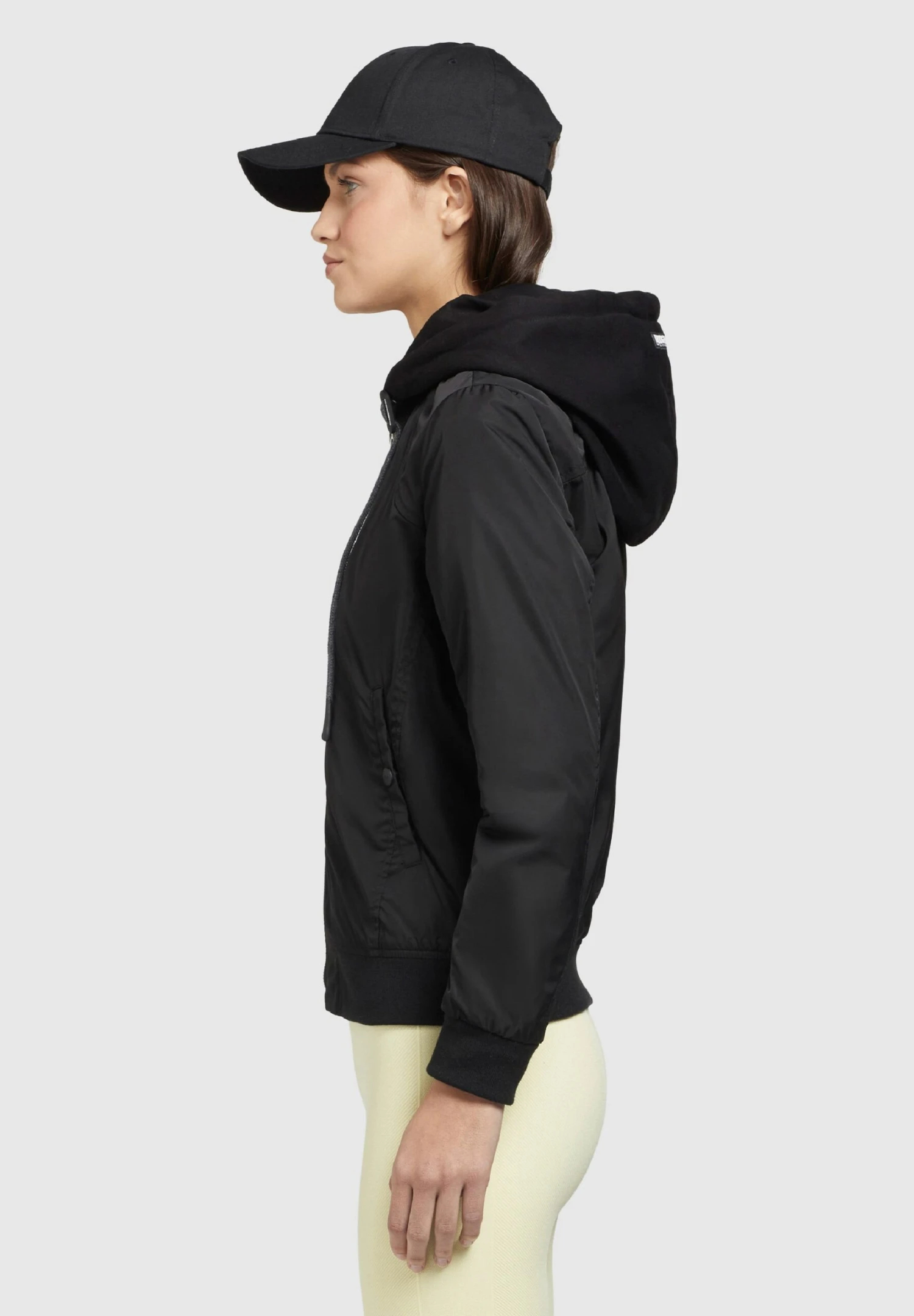 Khujo Persee - Chaqueta Fina - Schwarz 6 Khujo Persee - Chaqueta Fina - Schwarz - Imagen 4